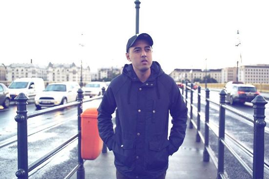 artis bisnis batik © 2016 brilio.net