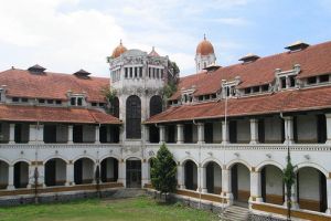10 Fakta tentang Lawang Sewu, bangunan paling angker kedua se-Asia