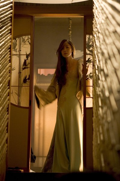 20 Foto perjalanan karier 'Bond Girl'  Michelle Yeoh cantiknya awet
