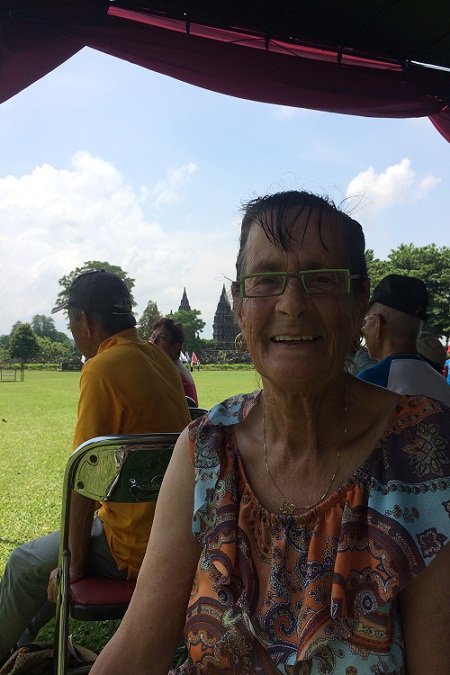 Jauh-jauh dari Belanda, nenek ini 'ketagihan' keliling di Yogyakarta