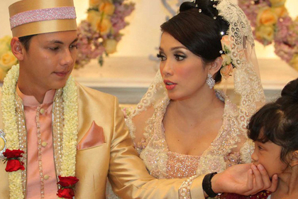 Beda jalinan asmara Stefan dan Andhika 1-10 © 2016 brilio.net