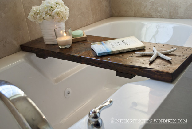 10 Benda yang kalau ada di kamar mandi bikin betah bersihin badan