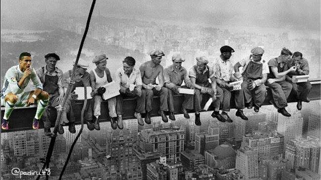 seleb CR7 Troll Football