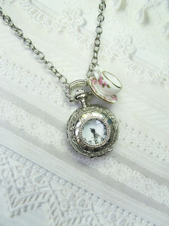 Aksesori Bertema Teh © 2016 brilio.net