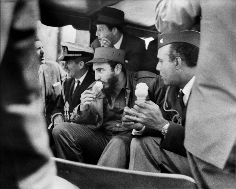 15 Foto mengenang kepergian sang revolusioner sejati Fidel Castro