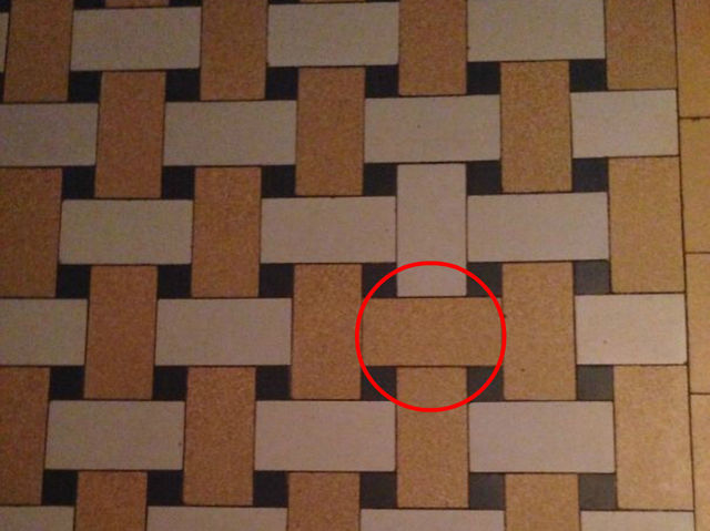 tegel salah pasang © 2016 playbuzz.com tegel salah pasang © 2016 playbuzz.com