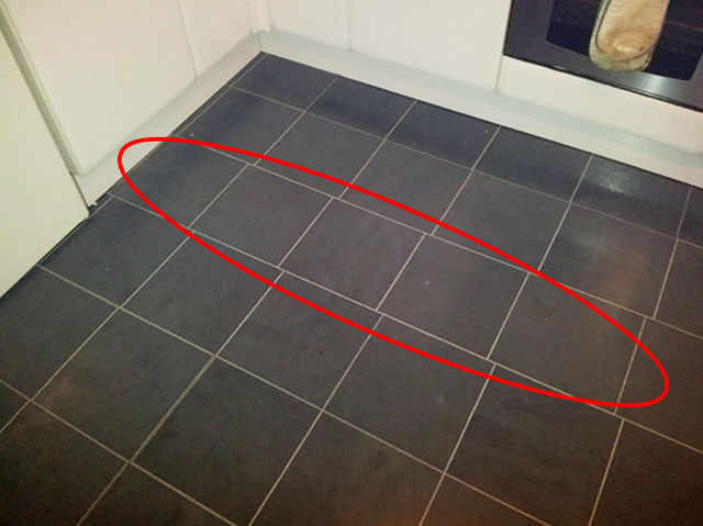 tegel salah pasang © 2016 playbuzz.com tegel salah pasang © 2016 playbuzz.com