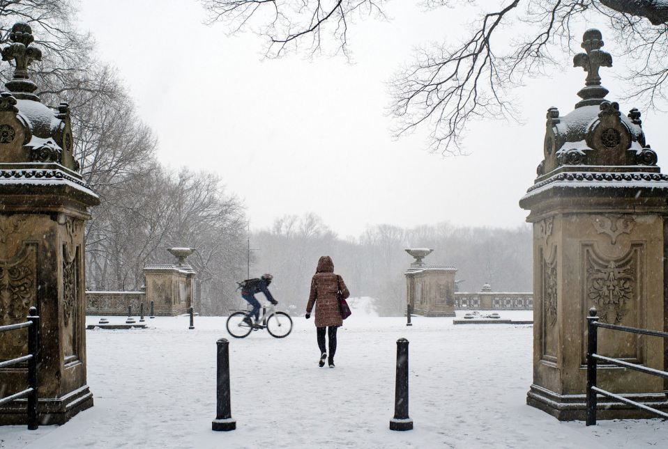 15 Foto New York musim dingin ini tampak seperti kejadian abad silam