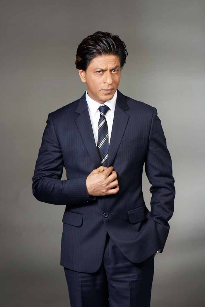 5 Alasan Shah Rukh Khan pantas digelari Raja Bollywood