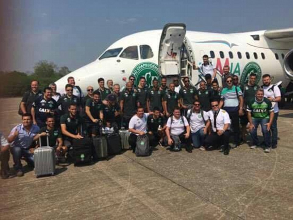 13 Potret evakuasi pesawat jatuh yang bawa tim sepak bola Chapecoense