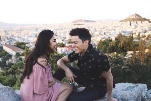 Pacaran beneran, ini 10 foto mesra Clark & Leah 'On The Wings Of Love'