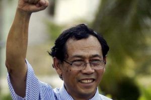 Ini video detik-detik dini hari penangkapan Sri Bintang Pamungkas