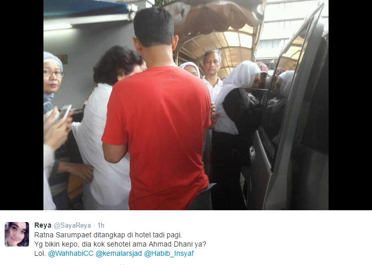 ratna sarumpaet istimewa