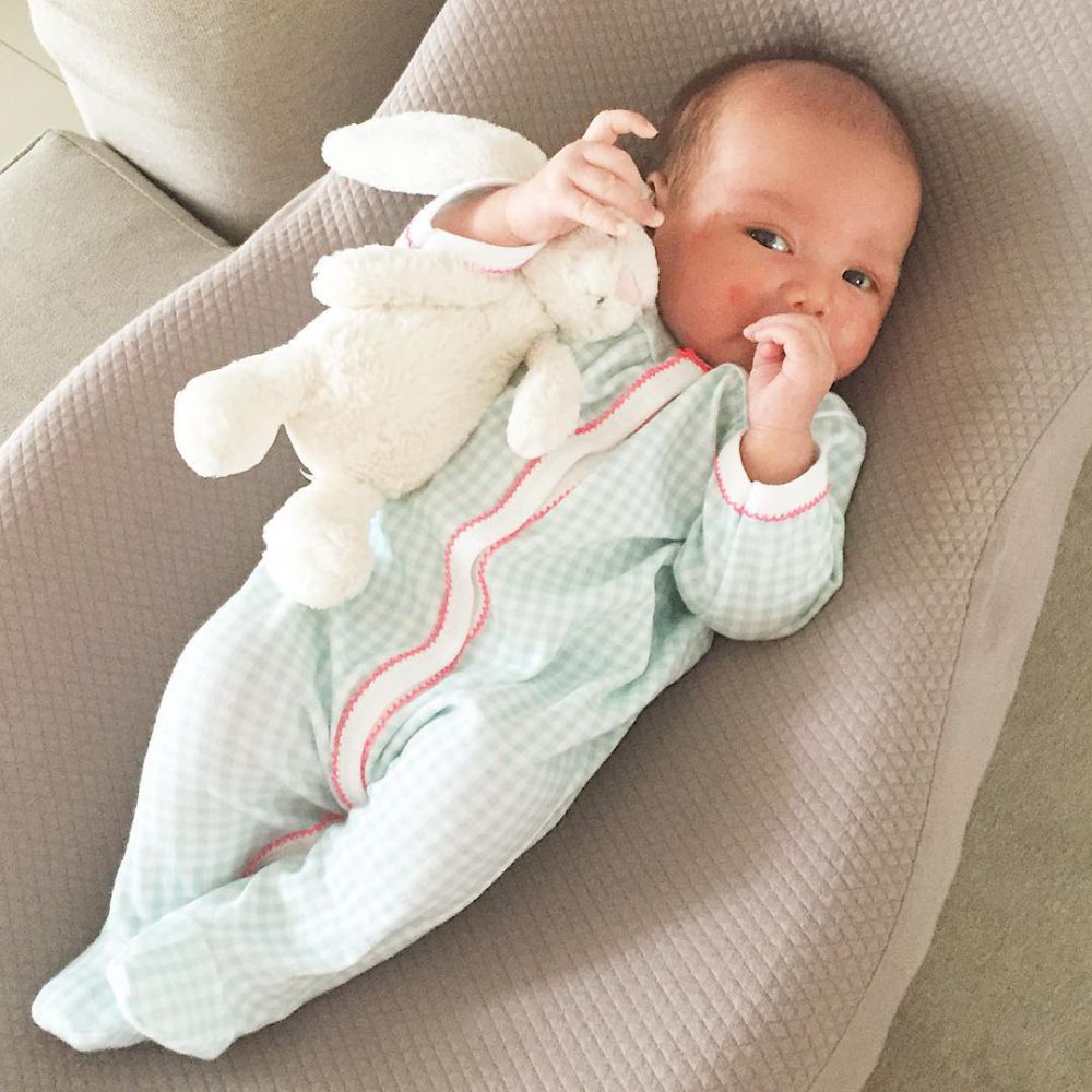 clover satin albar © 2016 instagram