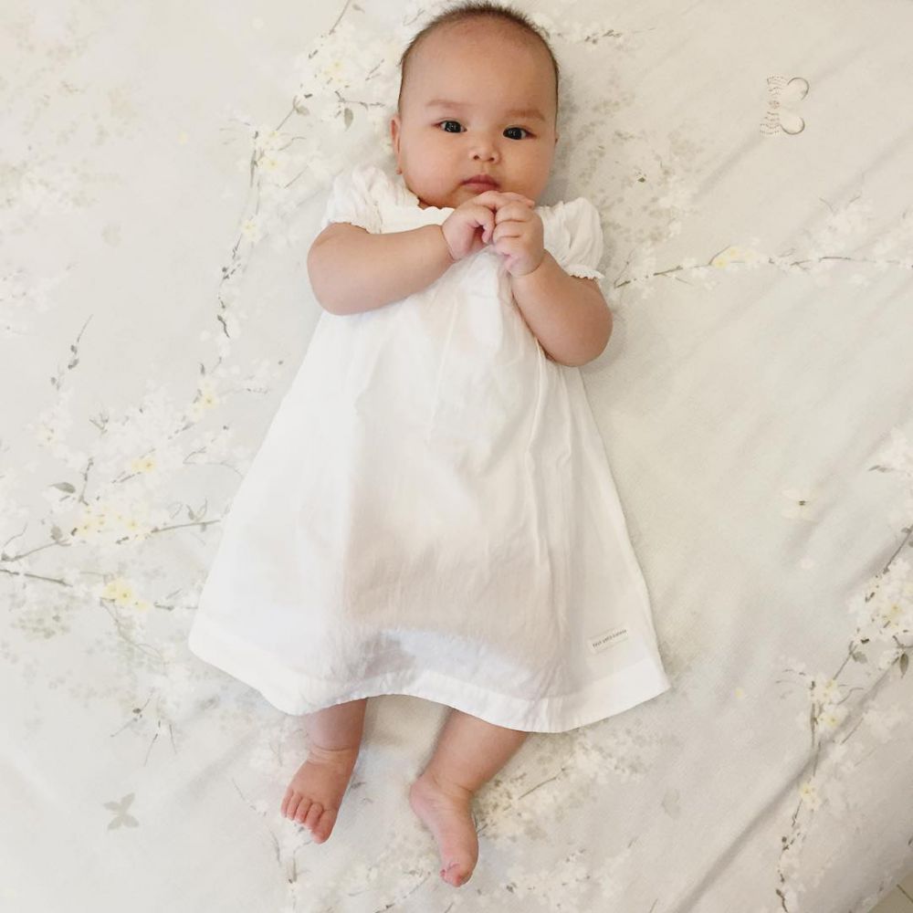 clover satin albar © 2016 instagram