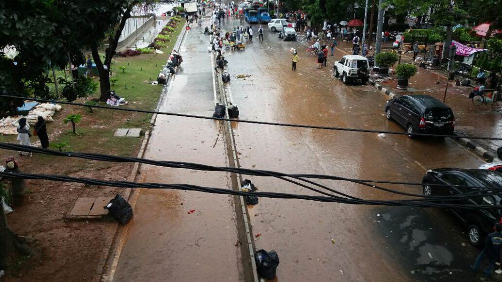 rangkuman 212 © 2016 brilio.net rangkuman 212 © 2016 brilio.net