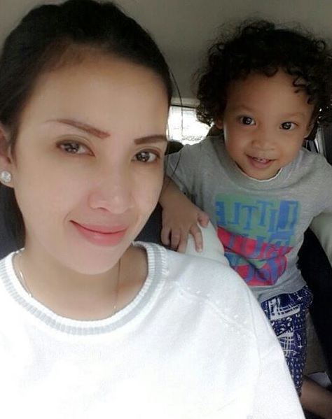 WAGs para pemain timnas  © 2016 berbagai sumber