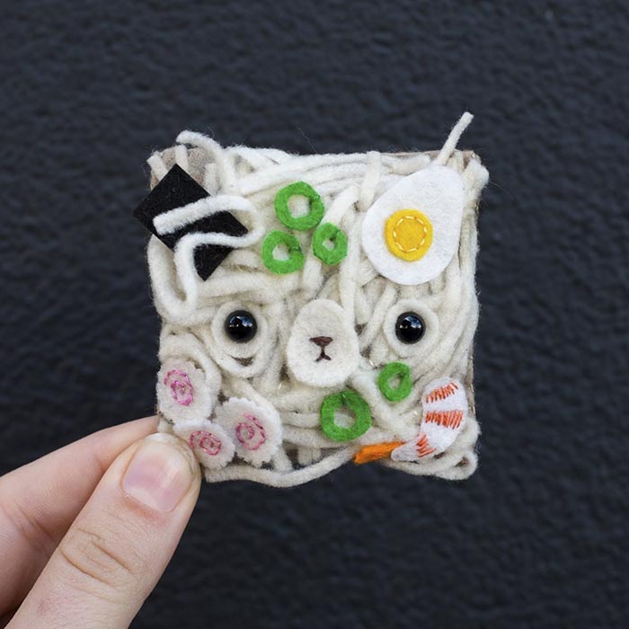 Potret wajah pada rajutan © 2016 boredpanda.com