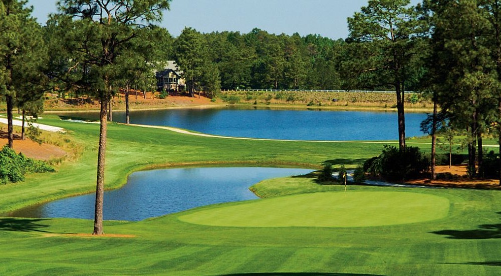 Lapangan golf paling menakjubkan 1-8 © 2016 brilio.net