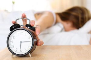 4 Posisi tidur ini bisa bantu sembuhkan sakit punggungmu, buktikan ya