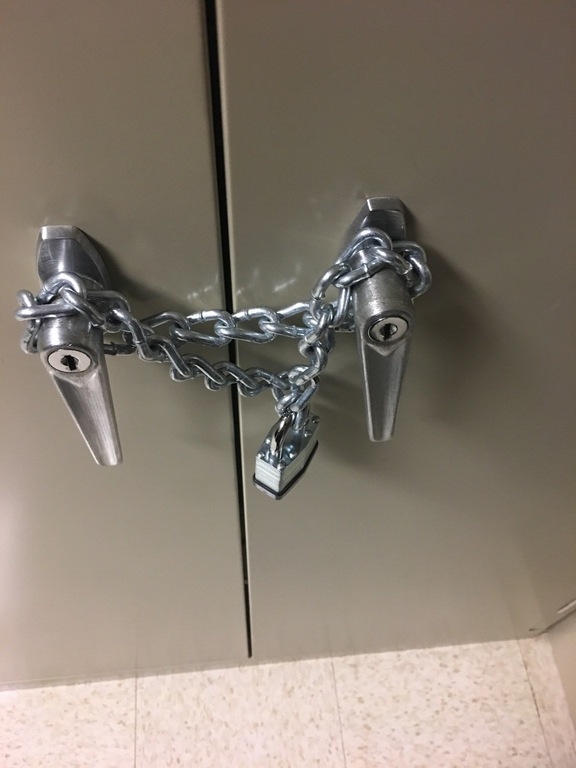 cara kelewat jenius saat memperbaiki benda ini bikin tepuk jidat © 2016 reddit cara kelewat jenius saat memperbaiki benda ini bikin tepuk jidat © 2016 reddit