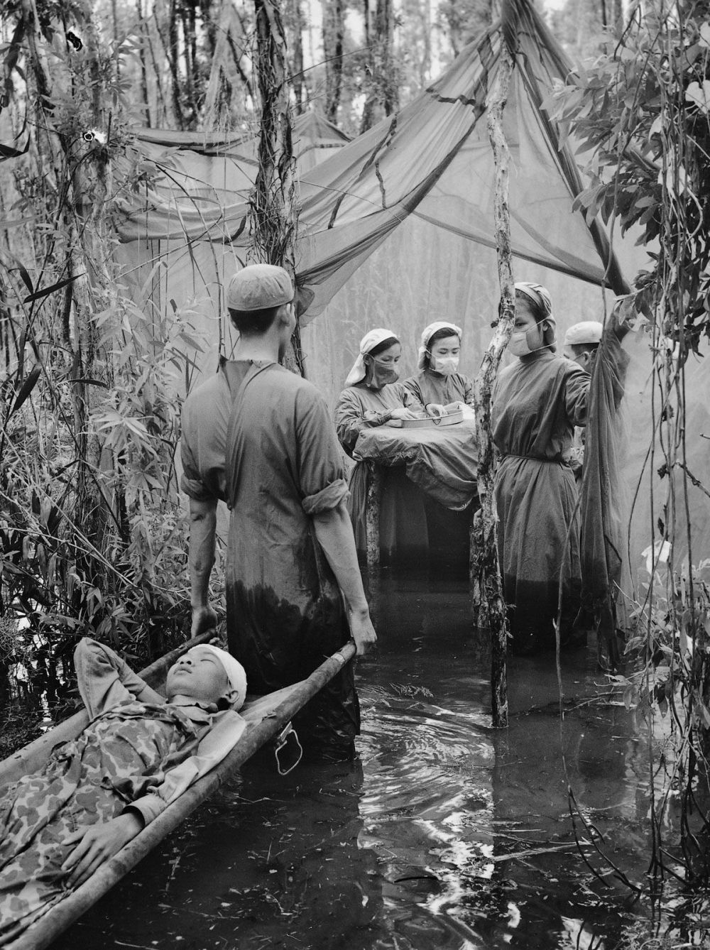 12 Foto langka Perang Vietnam yang jarang diketahui, epik banget
