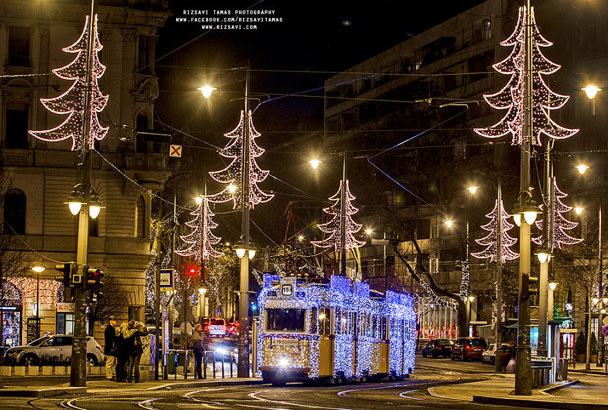 10 Foto indahnya Budapest menyambut Natal ini bikin takjub