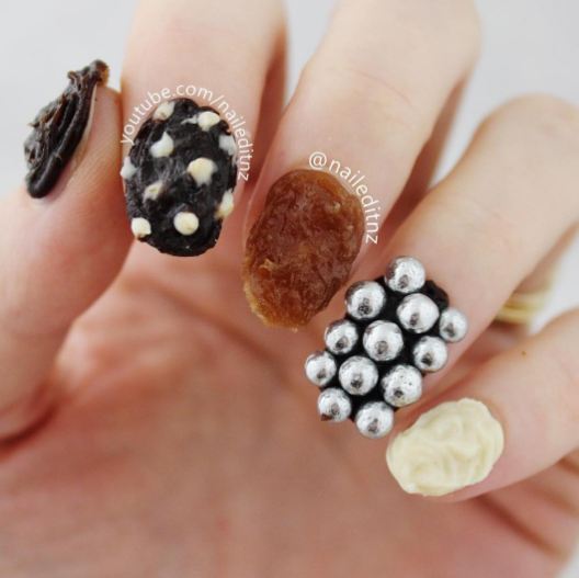 Kreatif, wanita ini ciptakan nail art dari cokelat