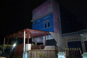 Polisi gerebek rumah kos di Bekasi, ditemukan bom seberat 3 kg, duh!