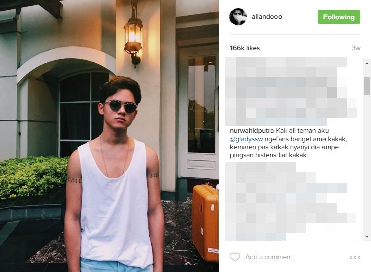 9 Komentar unik fans militan di Instagram artis idolanya, bikin geli