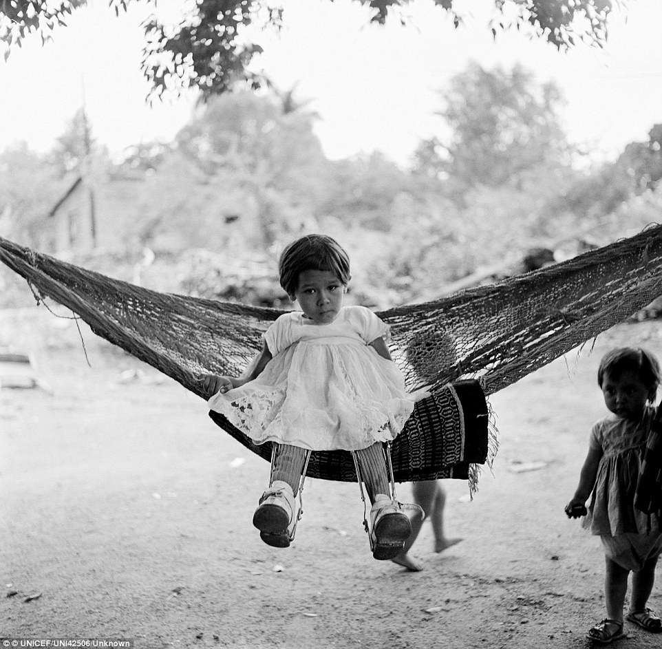 12 Foto peringatan 70 tahun UNICEF ini bisa menyentuh hati nuranimu