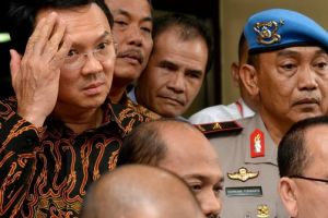 Sidang perdana, Ahok bacakan Nota Keberatan 