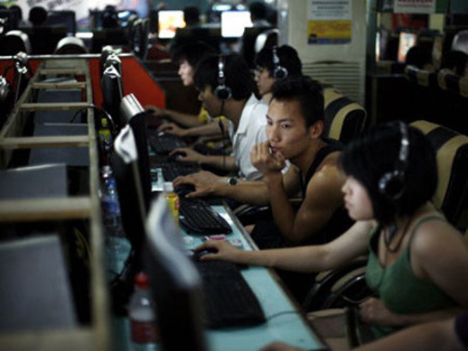 pasangan ini tega menjual ketiga anaknya demi game online © 2016 viral4real