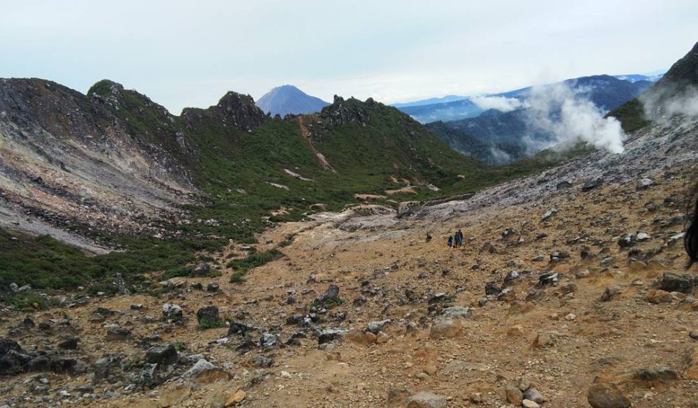 4 Gunung di Sumut ini cocok jadi pilihan pendaki saat liburan