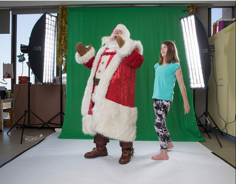 Hasil photoshop hibur penderita kanker © 2016 boredpanda Hasil photoshop hibur penderita kanker © 2016 boredpanda