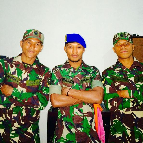 abduh dan manahati berseragam TNI © 2016 Instagram abduh dan manahati berseragam TNI © 2016 Instagram