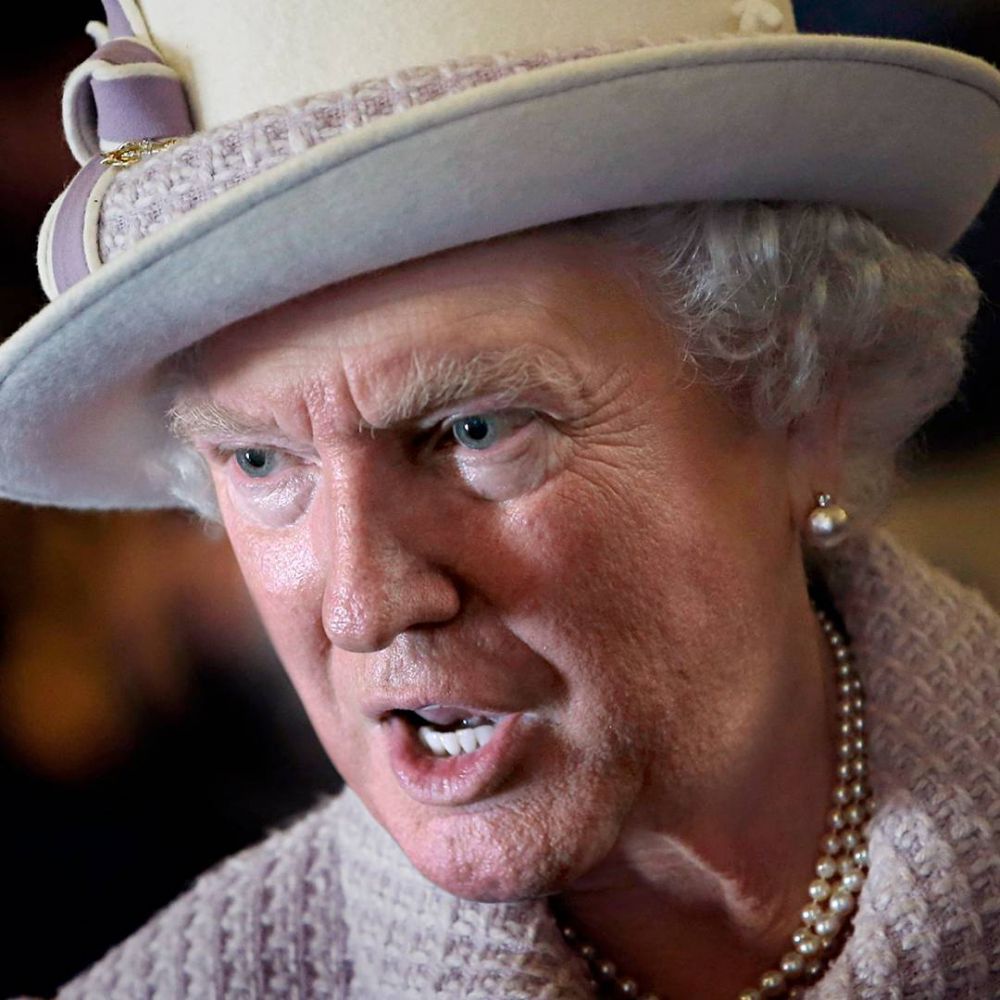 12 Foto editan wajah Trump di badan Ratu Inggris ini bikin melongo