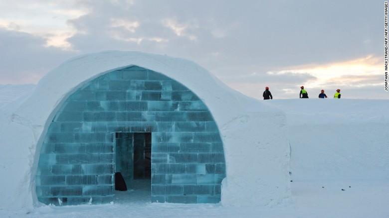 15 Karya seni luar biasa ini terbuat dari es, hasilnya keren banget