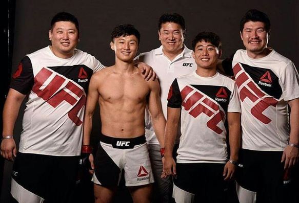 pria imut asal Korea petarung bebas © 2016 Instagram