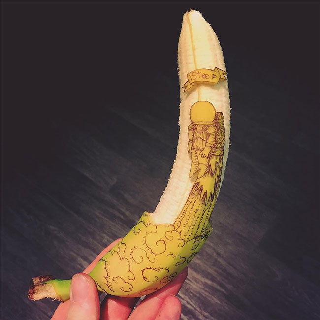 15 Karya seni ini cuma dibikin dari buah pisang, kerennya bukan main