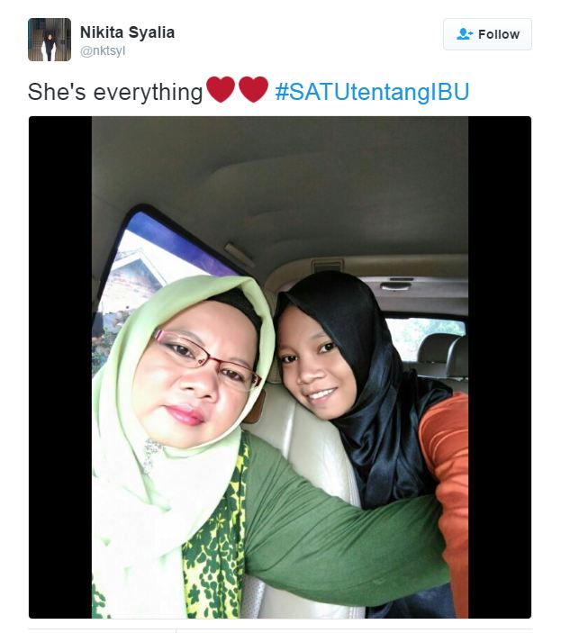ajudan pribadi posting foto dengan ibu © 2016 berbagai sumber