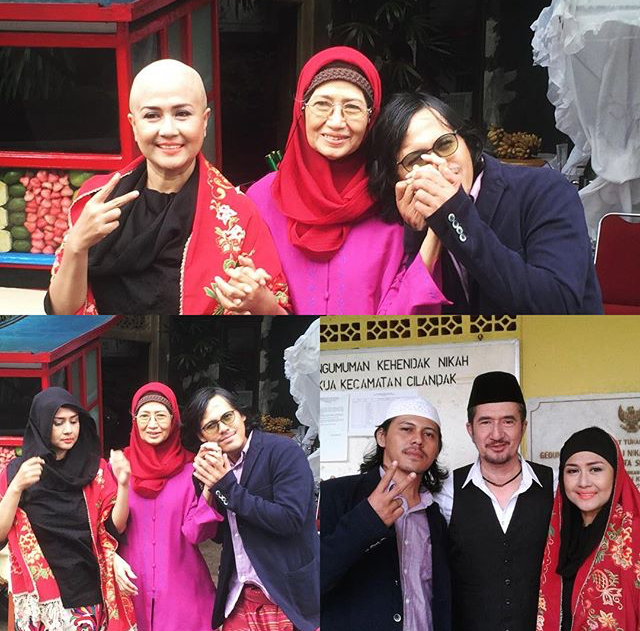 7 Potret kesederhanaan pernikahan Ria Irawan dengan si asisten pribadi