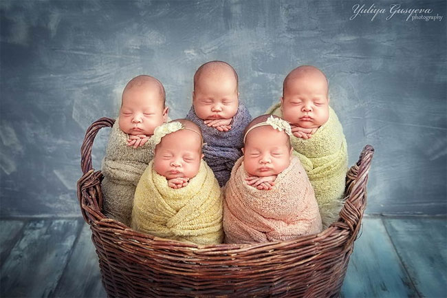 11 Potret bayi kembar lima asal Ukraina ini bikin kamu pengen gendong