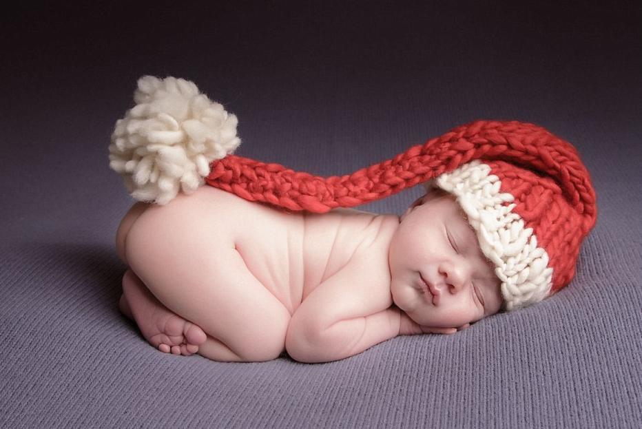 bayi berkostum Natal © 2016 lifebuzz.com bayi berkostum Natal © 2016 lifebuzz.com