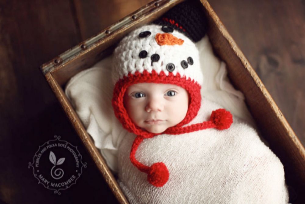 17 Foto imutnya bayi saat berkostum Natal, ngegemesin banget deh