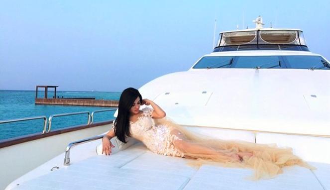 seleb kapal pesiar © 2016 brilio.net