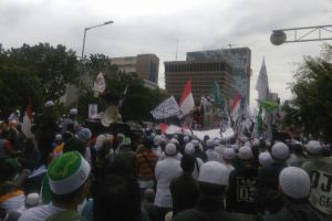 Sidang hari ini, massa pro-Ahok hampir tak terlihat memberi dukungan