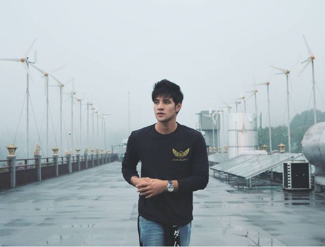 artis pria bersinar © 2016 brilio.net