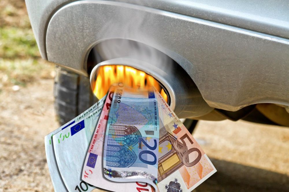 Kebiasaan keuangan 20an th berbagai sumber