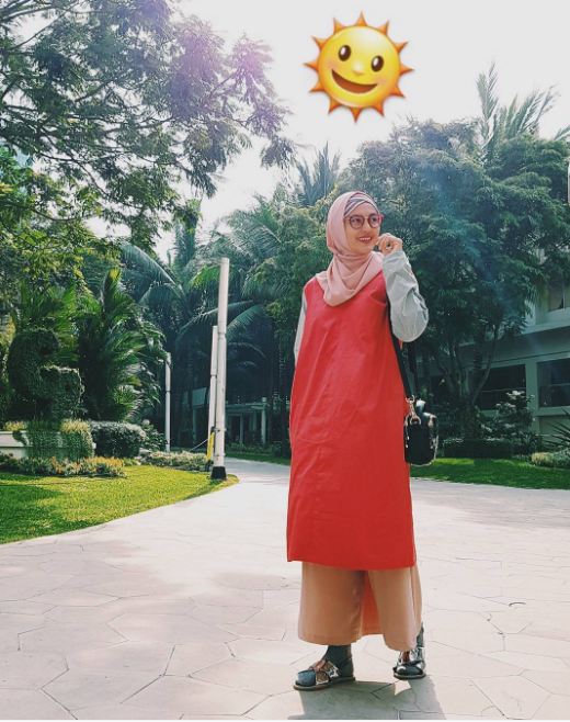 ootd ratu anandita © 2017 brilio.net